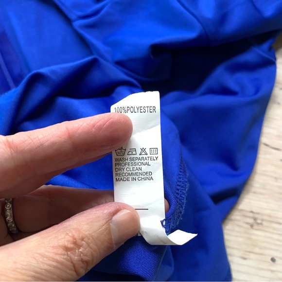 Long Sleeve Square Neck Bodycon Midi Dress - Picture 14 of 14